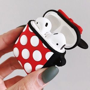 MINNIE MOUSE AIRPOD SILICONE CASE